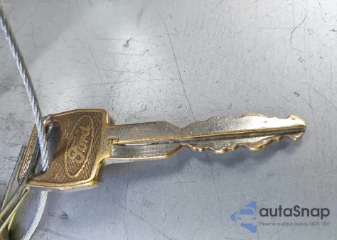 1993 Mercury Cougar Xr7 from USA, damaged, VIN 1MEPM6248PH639615